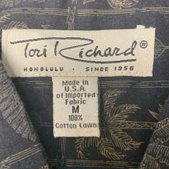 Tori Richard Honolulu NWOT Mens  100% Light Cotton Casual Button Up Shirt - Picture 4 of 9